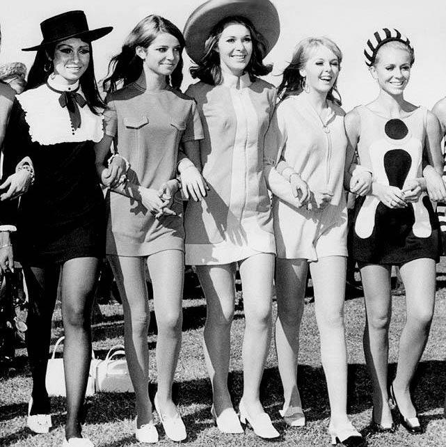 Blogpost om moden i 60'erne | Se 60er kjoler & tøj