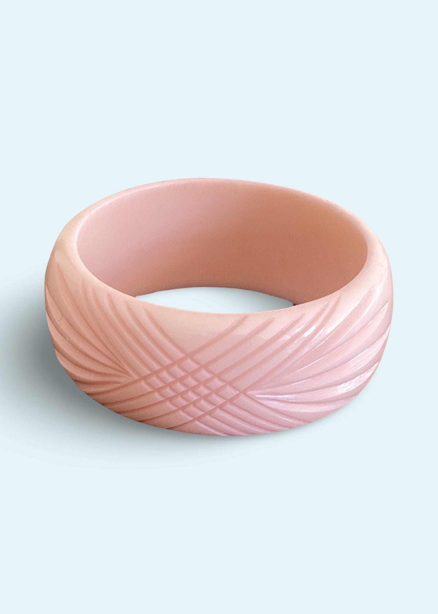 Bredt armbånd i vintage stil, Lyserød Accessories Rock It Rosie