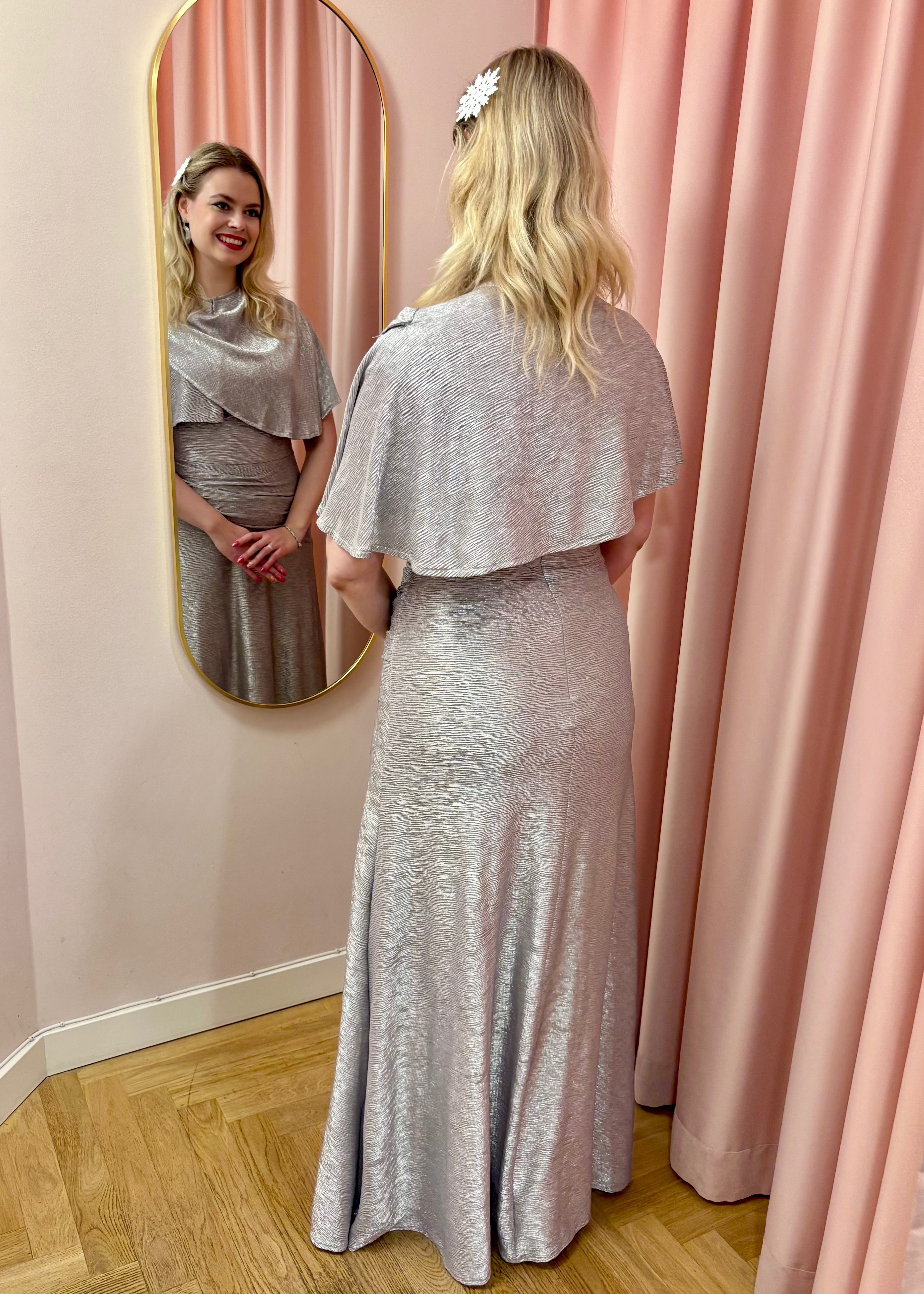 Celeste 1940'er aftenkjole - sølv aline kjole House of Foxy