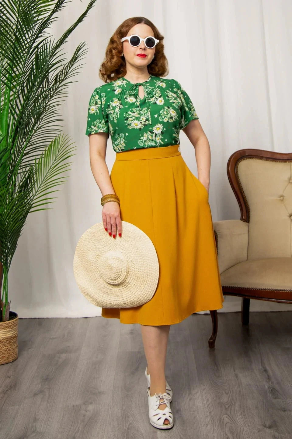 Ginger Top - green floral kortærmet skjorte Weekend Doll