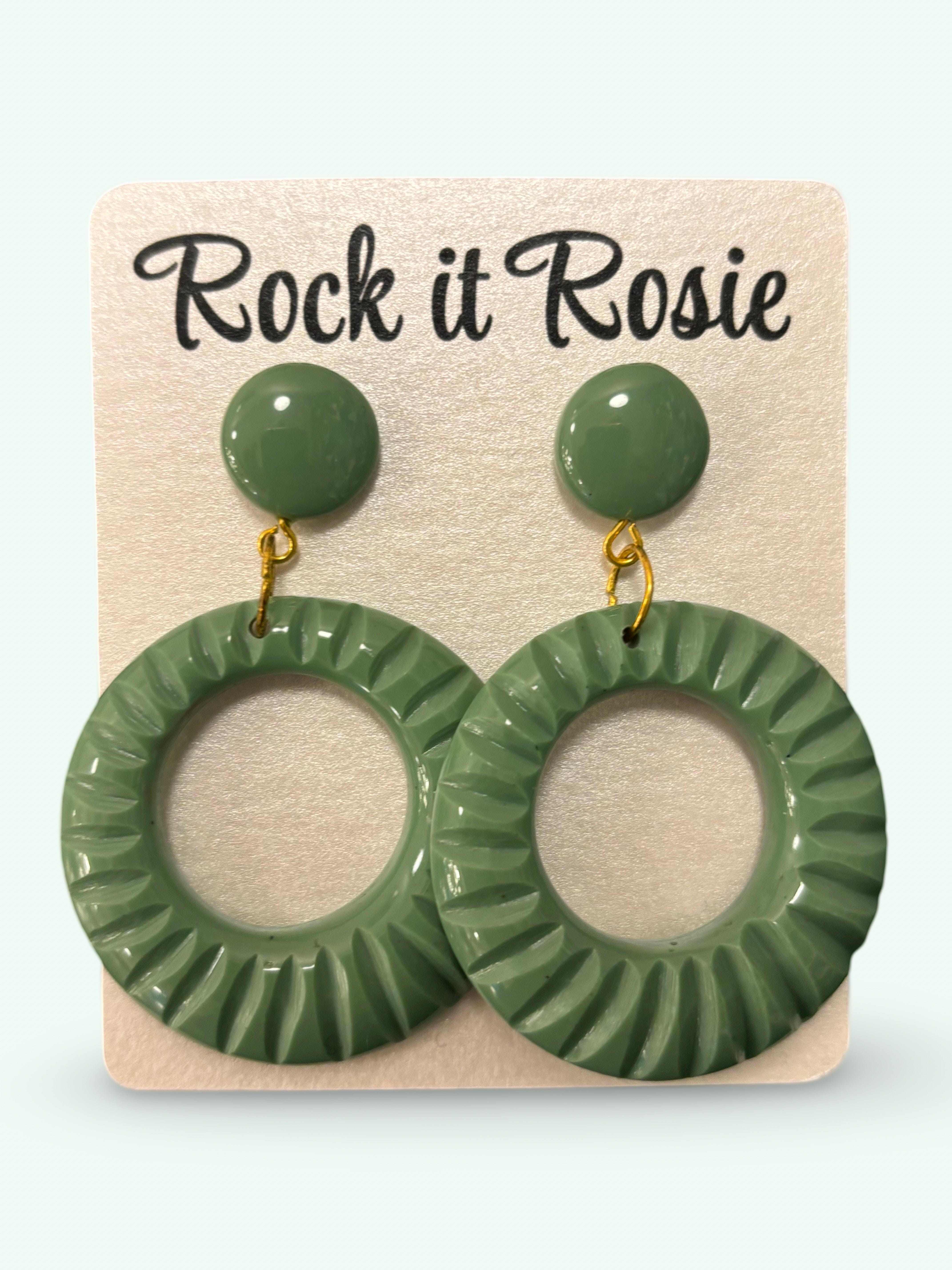Hoop øreringe med mønster i 1950'er stil i jade grøn Accessories Rock It Rosie