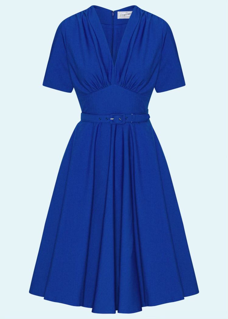 Marilyn swingkjole med korte ærmer i koboltblå swing kjole Daisy Dapper