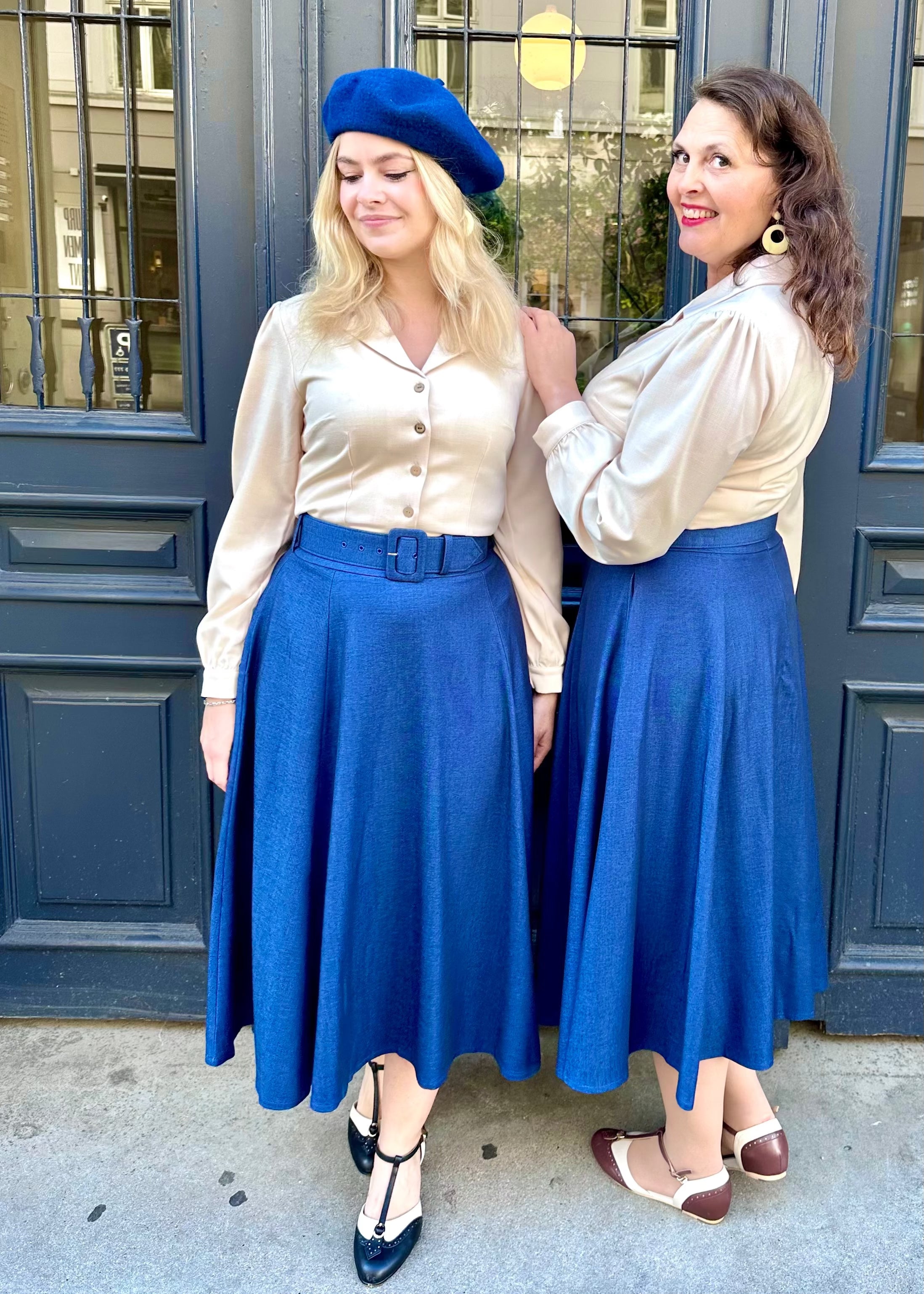 Midi skirt med bælte i blå denim-look Nederdel Daisy Dapper