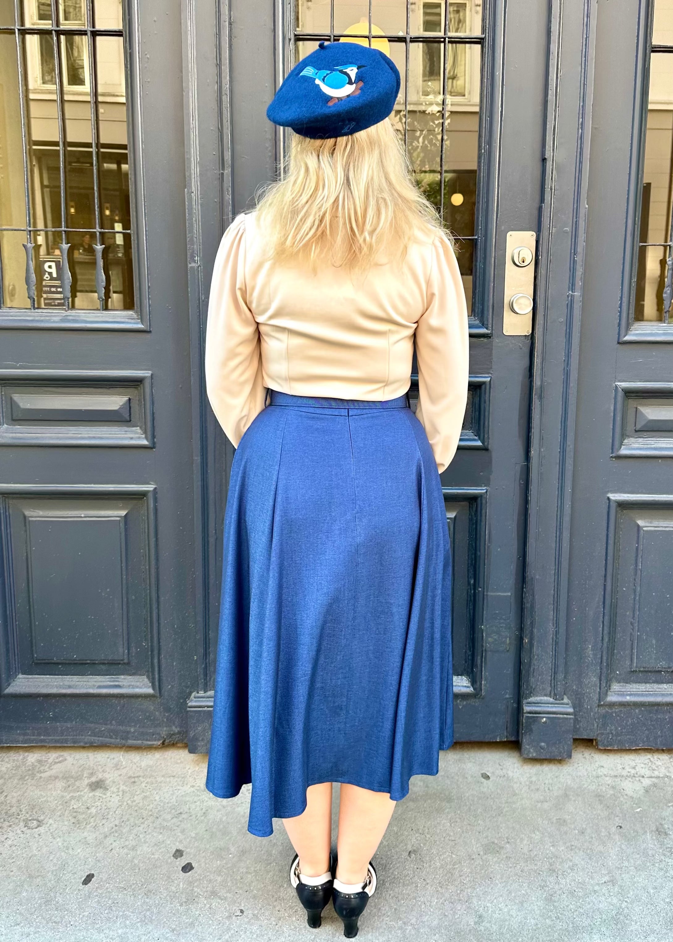 Midi skirt med bælte i blå denim-look Nederdel Daisy Dapper
