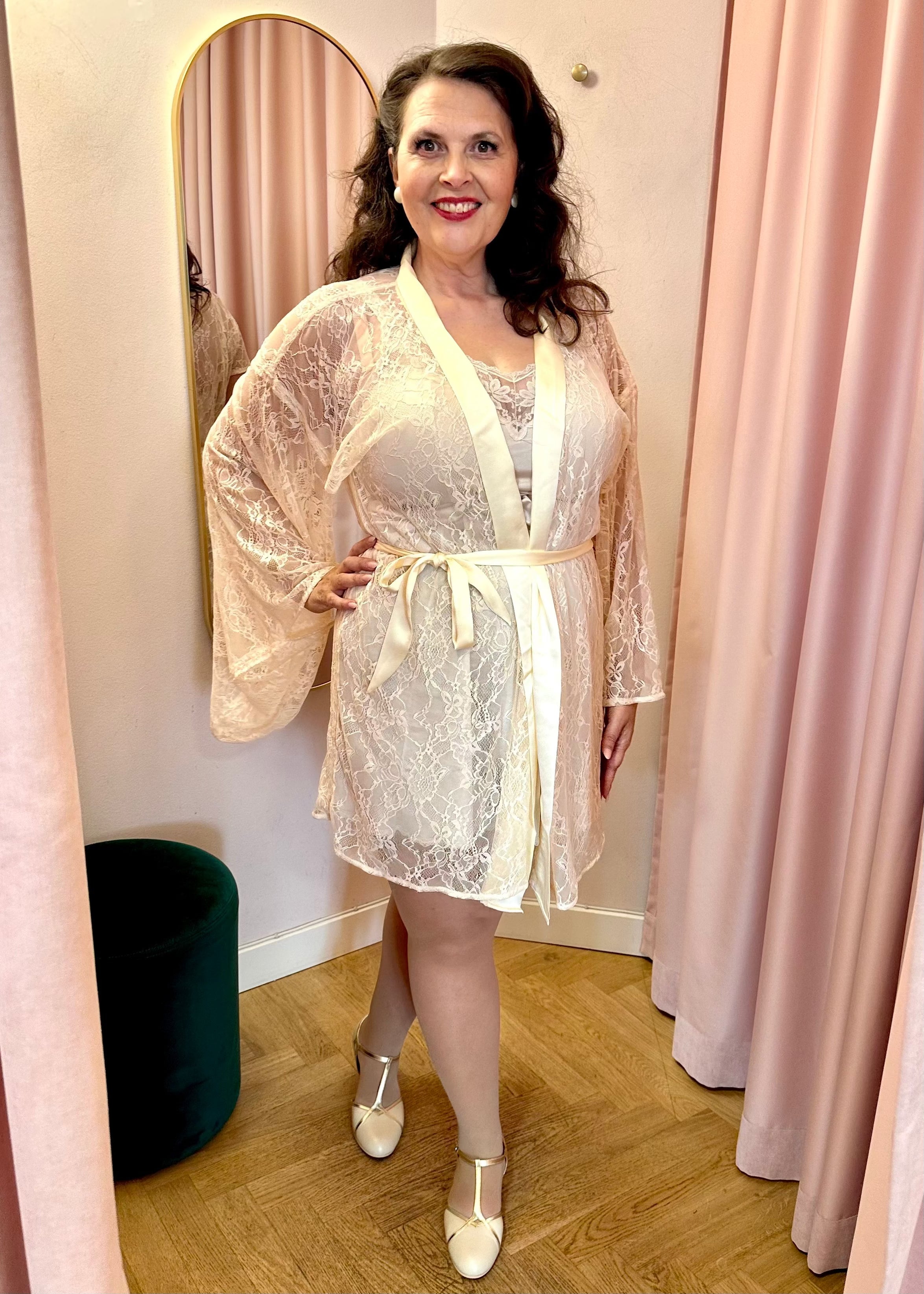 Peach blonde kimono What Katie Did