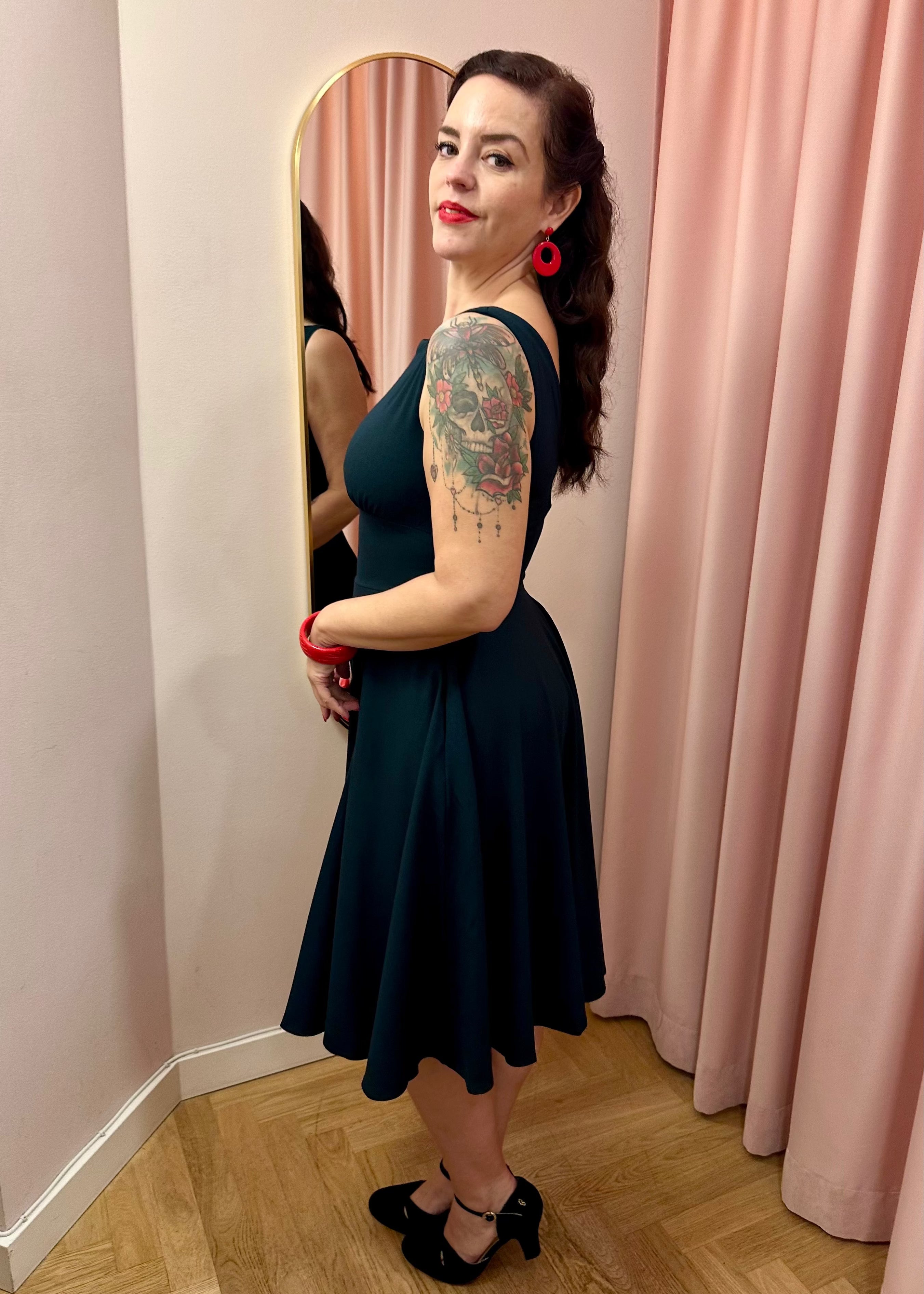 Ruby boatneck swingkjole - mørk grøn swing kjole Daisy Dapper