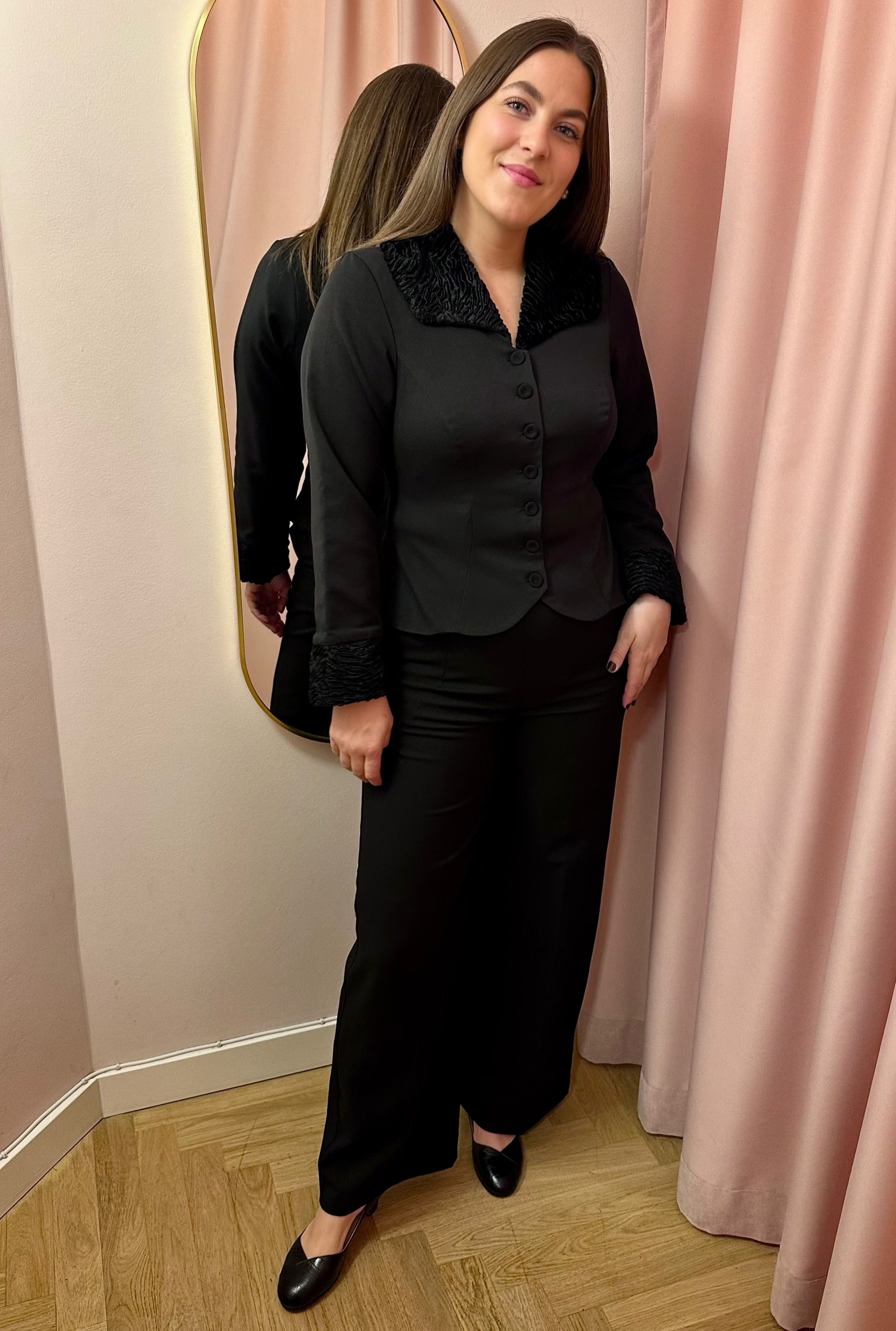 Siliva-Lou sort figursyet blazer jakke Miss Candyfloss