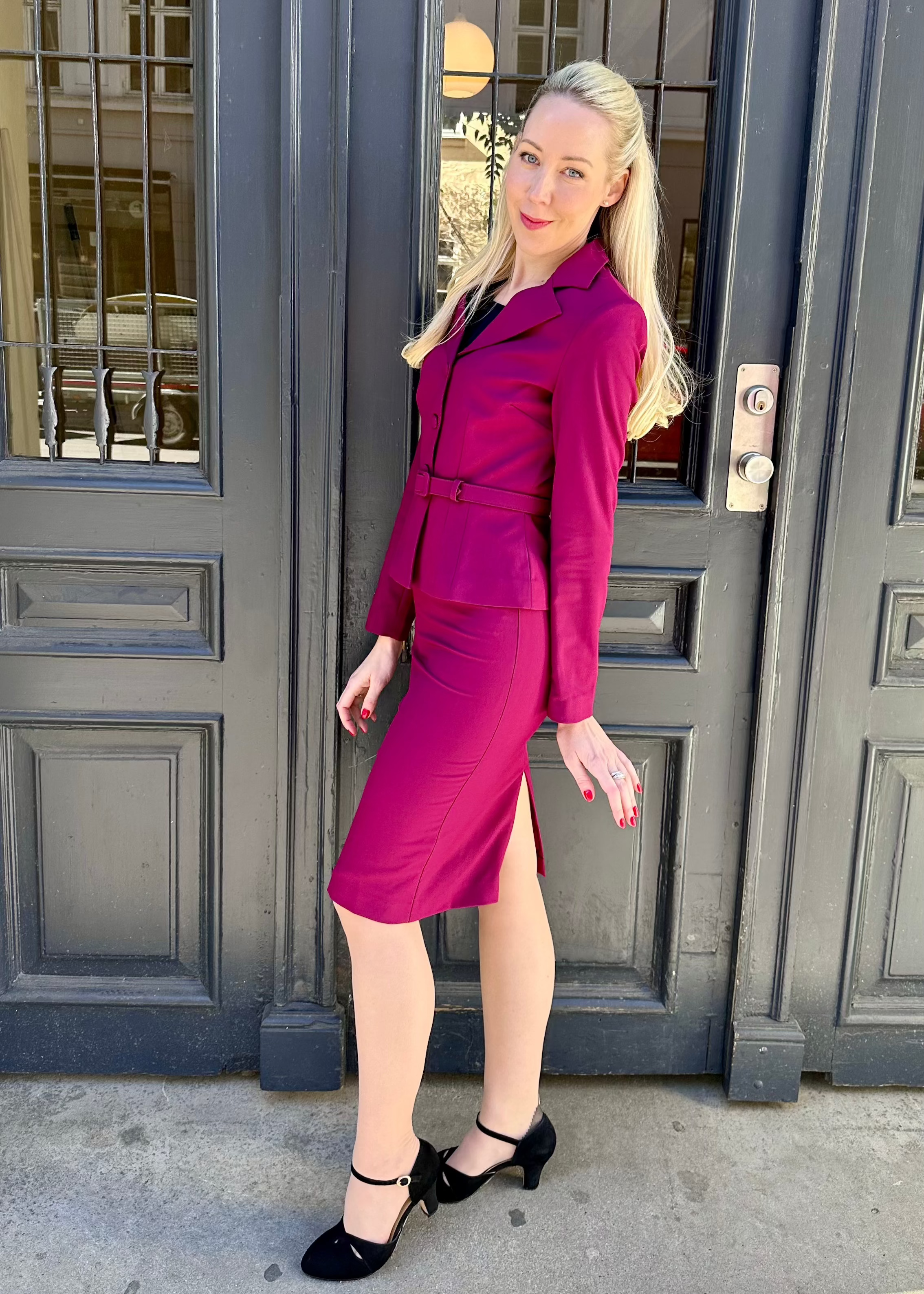 Siri taljeret blazer i magenta jakke Daisy Dapper