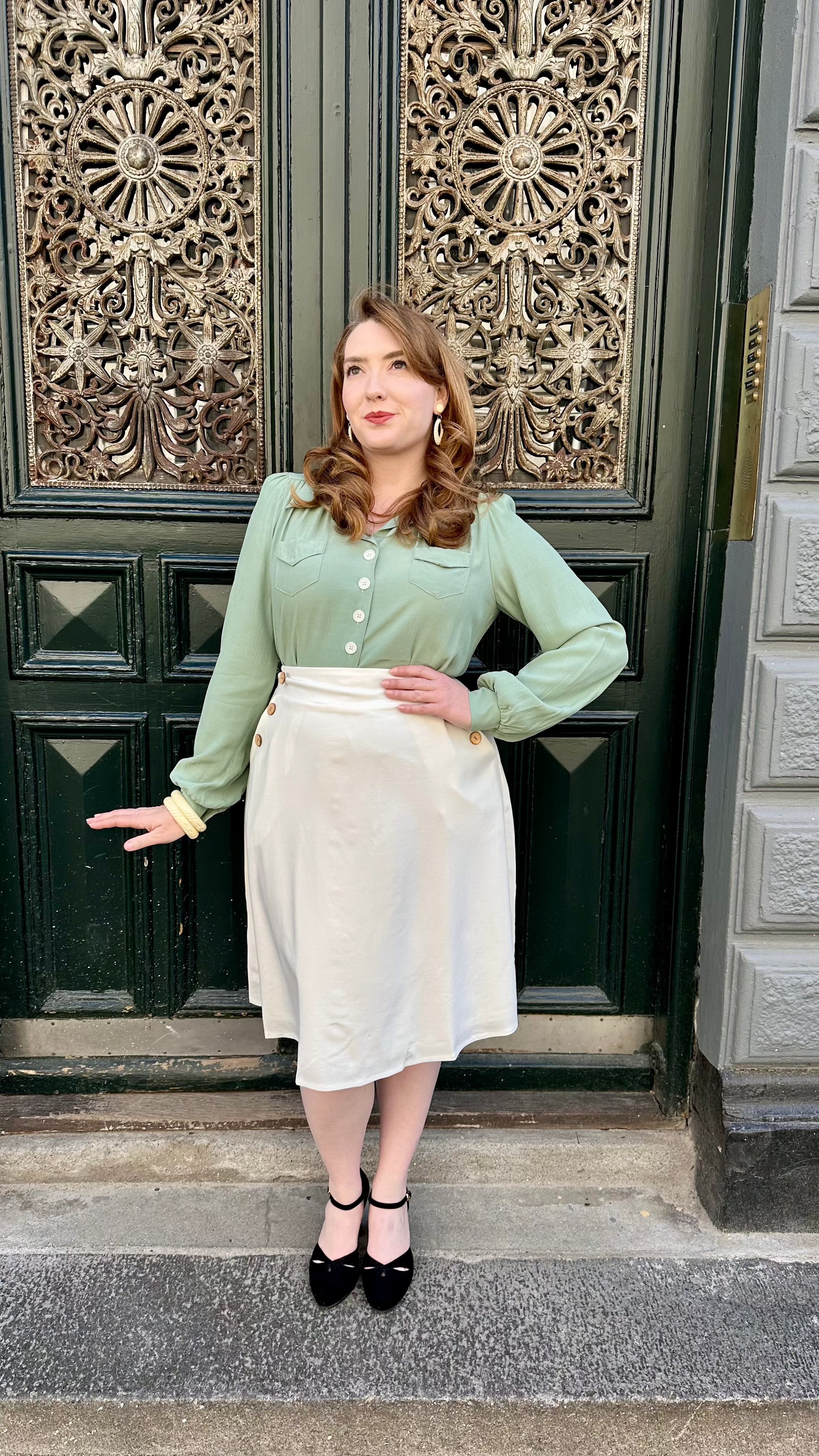 Sweetheart vintage stils skjortebluse i lys grøn langærmet skjorte House of Foxy