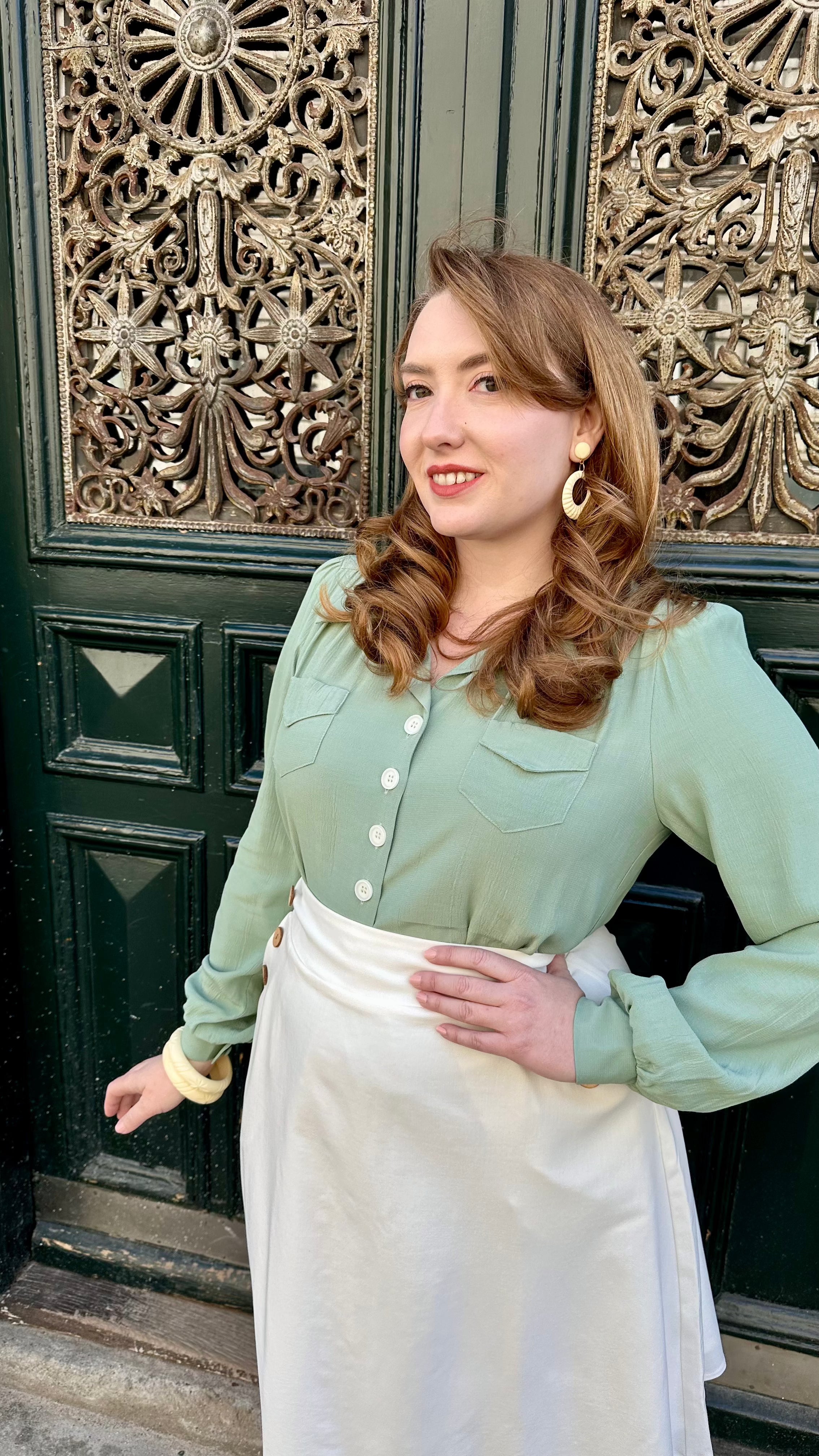 Sweetheart vintage stils skjortebluse i lys grøn langærmet skjorte House of Foxy