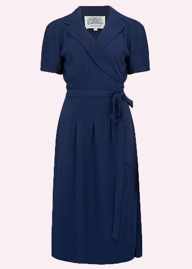 Flot om kjole i navy blå - Butik i København