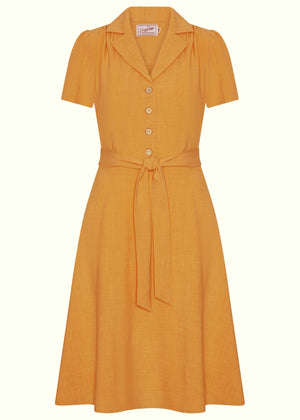 Betty kortærmet skjortekjole i lys okker Kjoler Daisy Dapper 