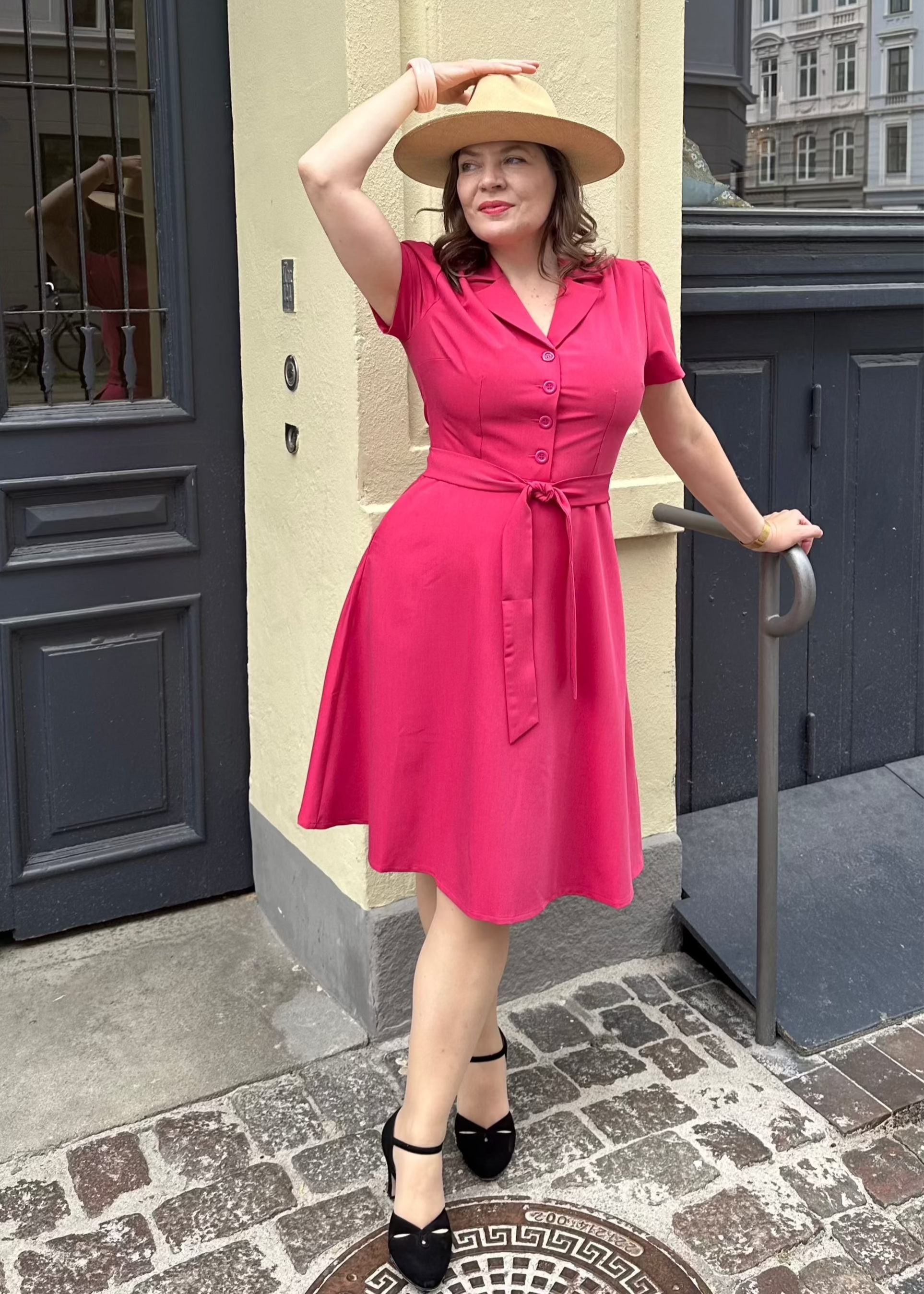 Betty skjortekjole i raspberry Kjoler Daisy Dapper 
