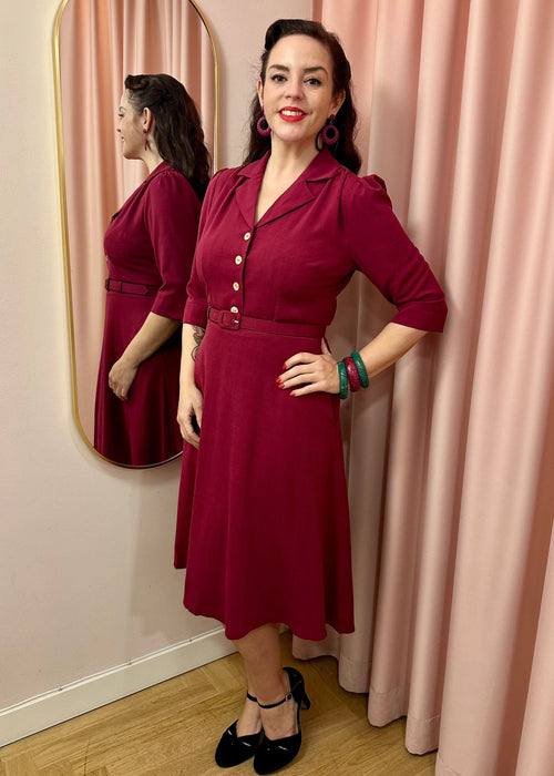 Betty skjortekjole med 3/4 ærmer - berry