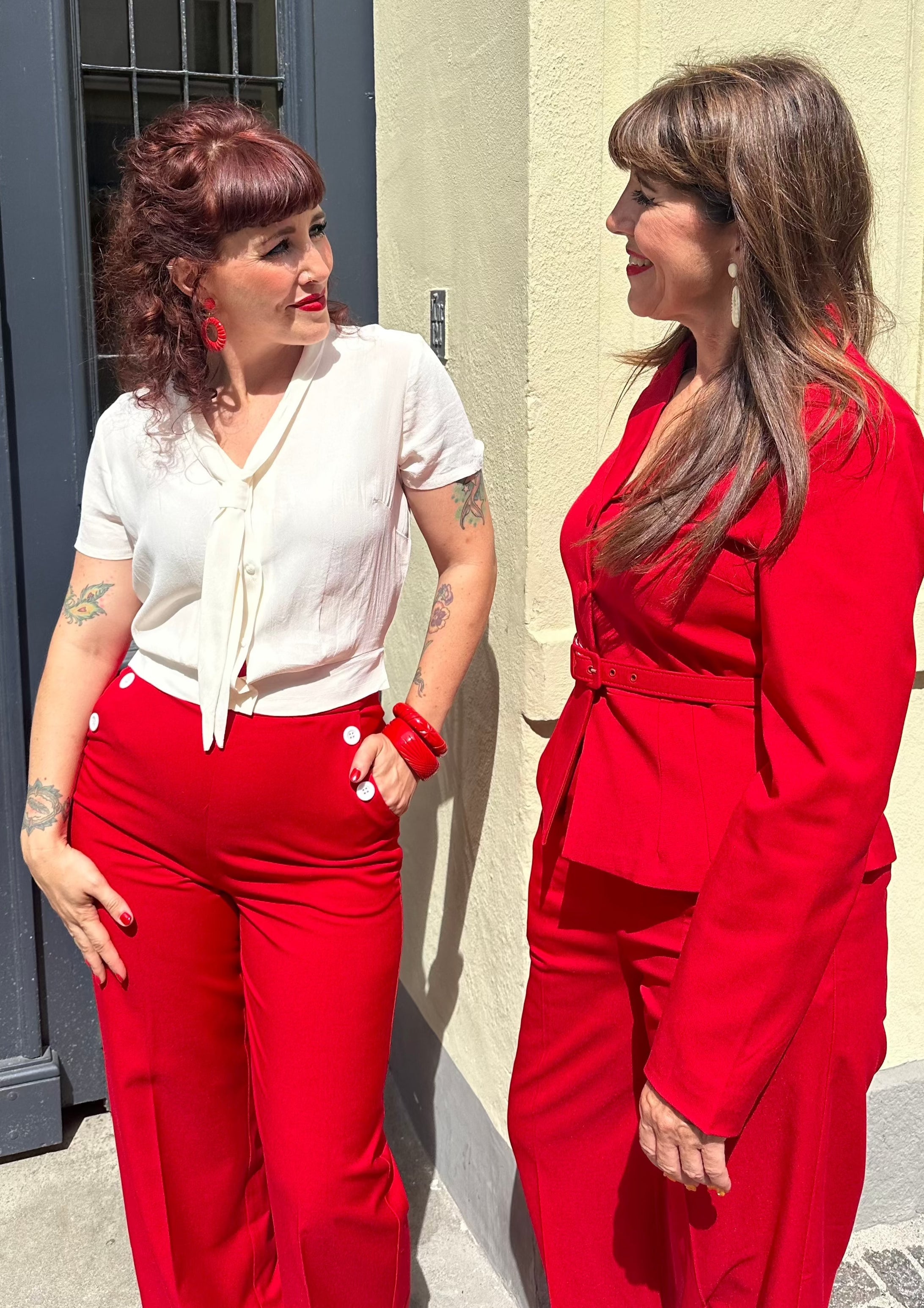 Bredt armbånd i vintage stil, rød Accessories Rock It Rosie 