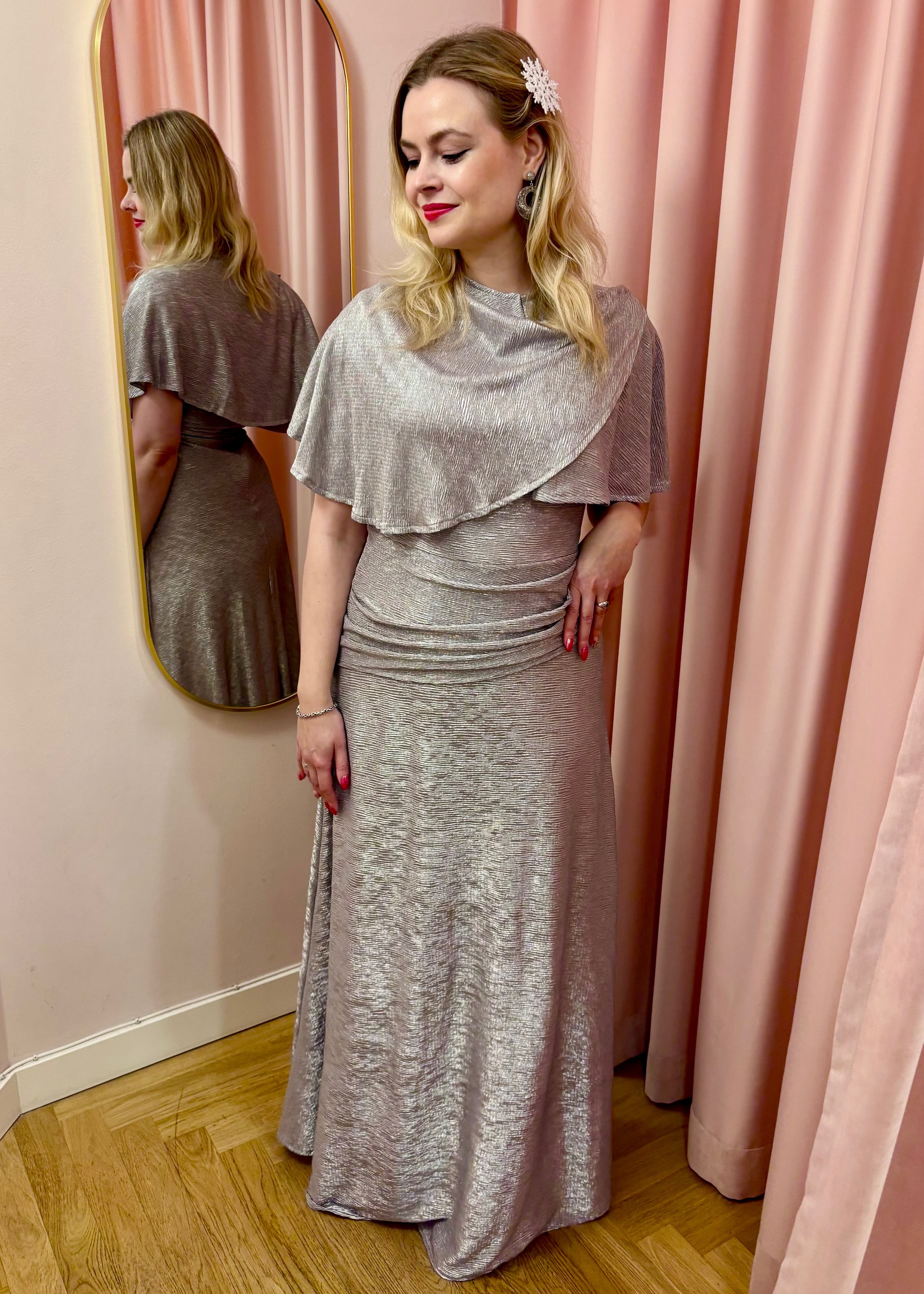 Celeste 1940'er aftenkjole - sølv aline kjole House of Foxy 