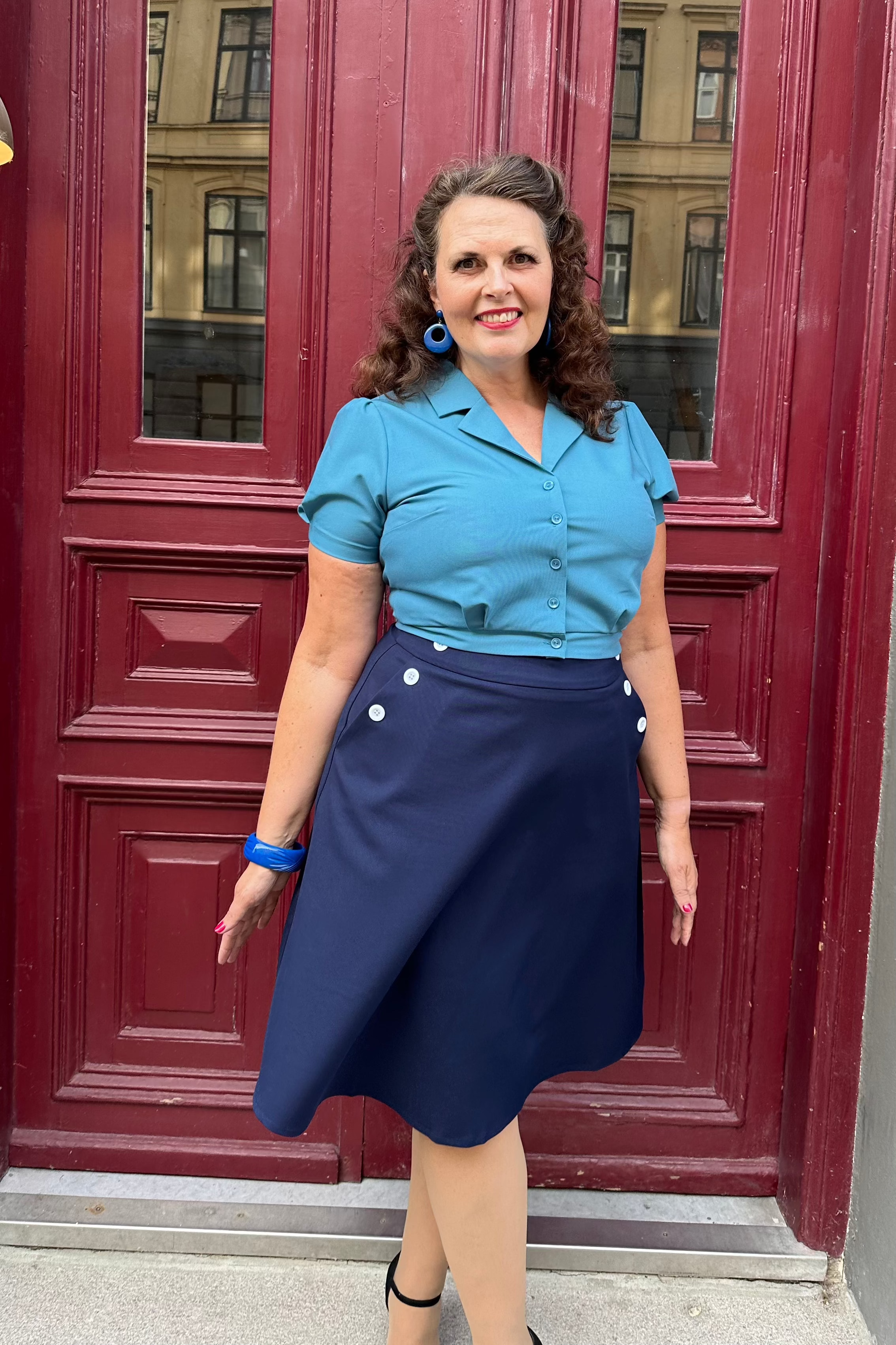 Daisy kortærmet cropped skjorte i Air Force blue kortærmet skjorte Daisy Dapper 