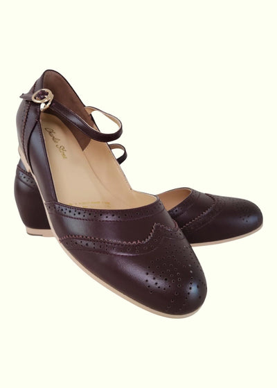 Dorian læder sko med smukt hulmønster i mørk brun sko Charlie Stone 