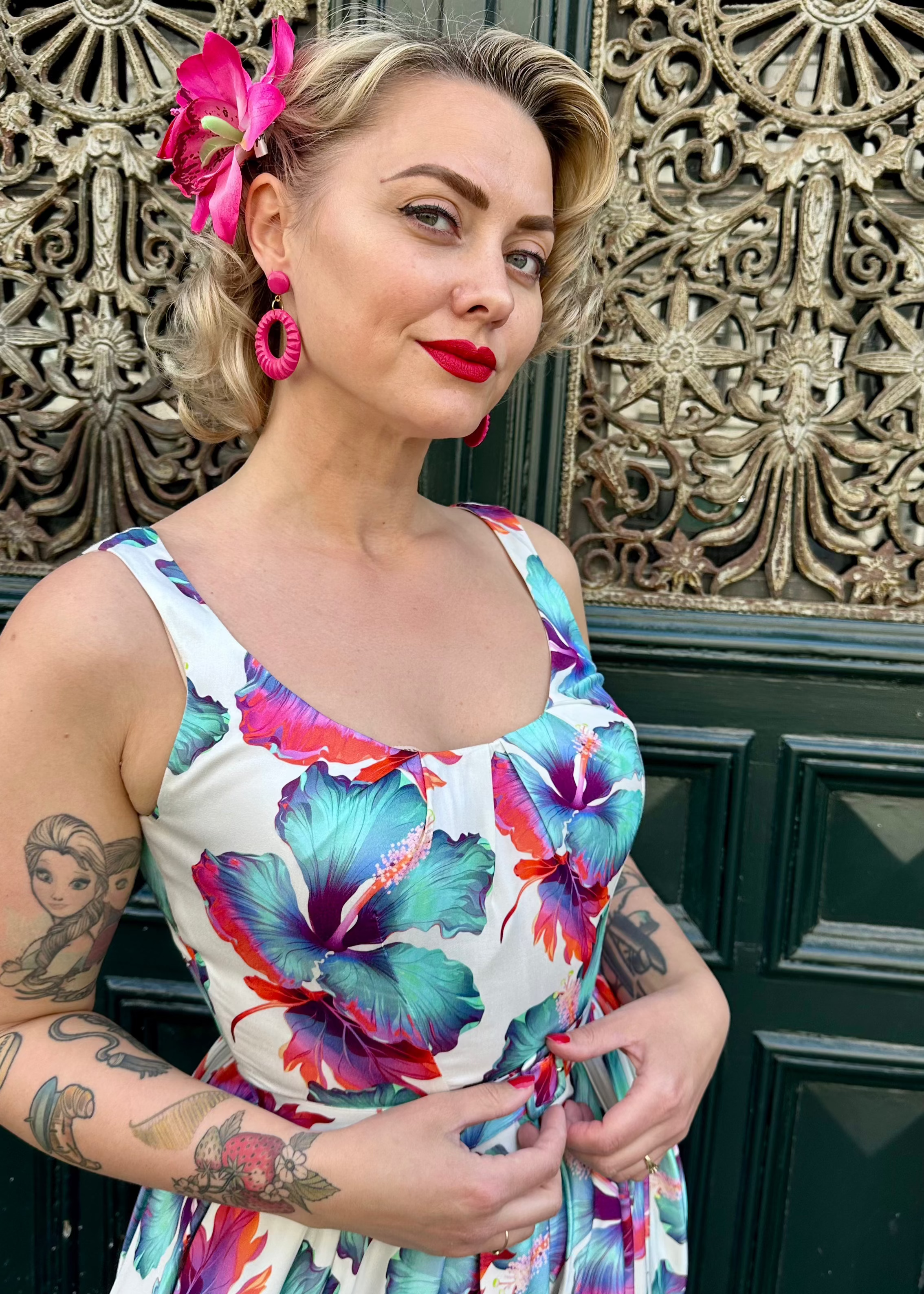 Flava-Lee swingkjole med hawaii print Kjoler Miss Candyfloss 