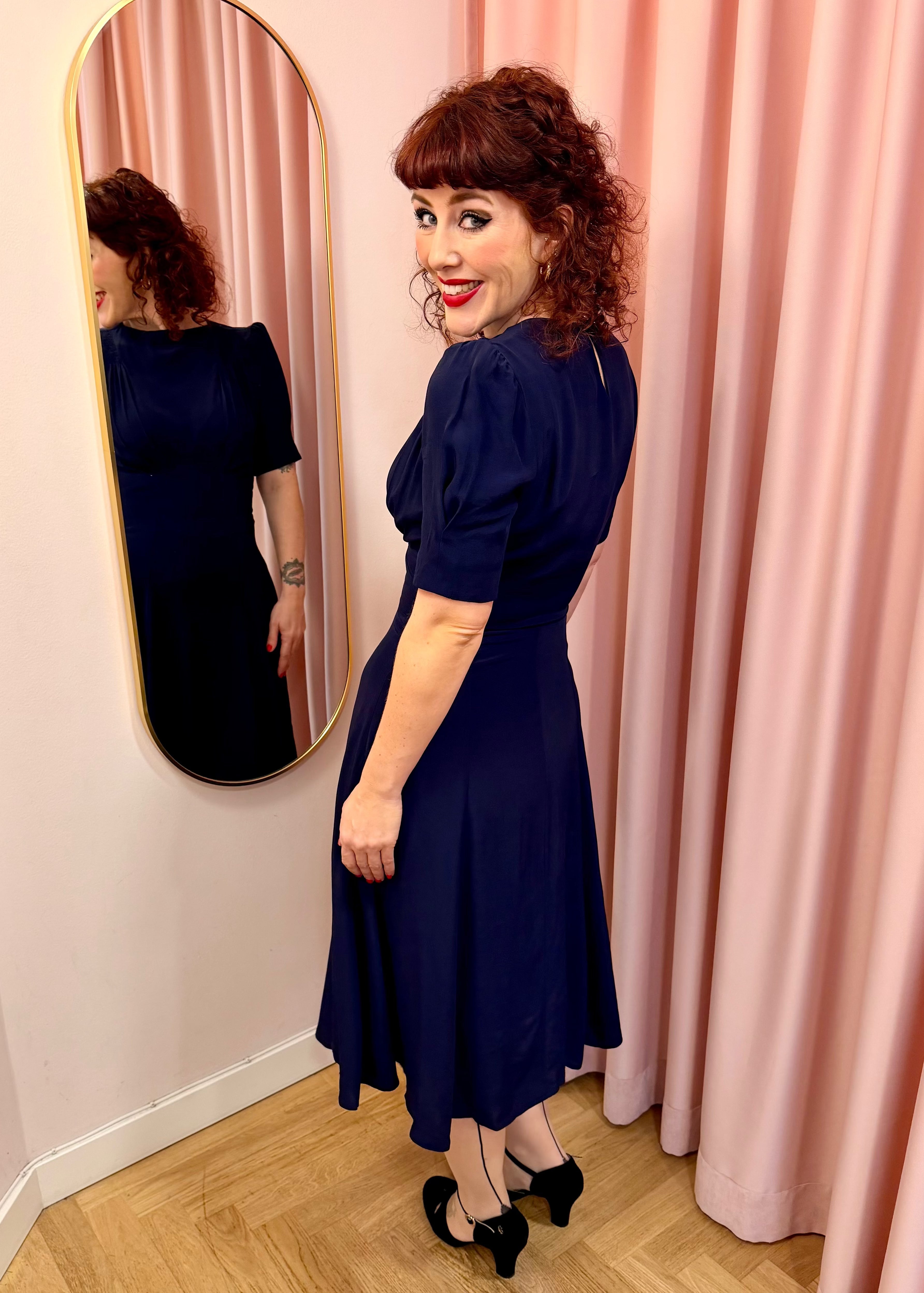 'Girl Friday' 1940'er stils kjole - navy blå aline kjole House of Foxy 