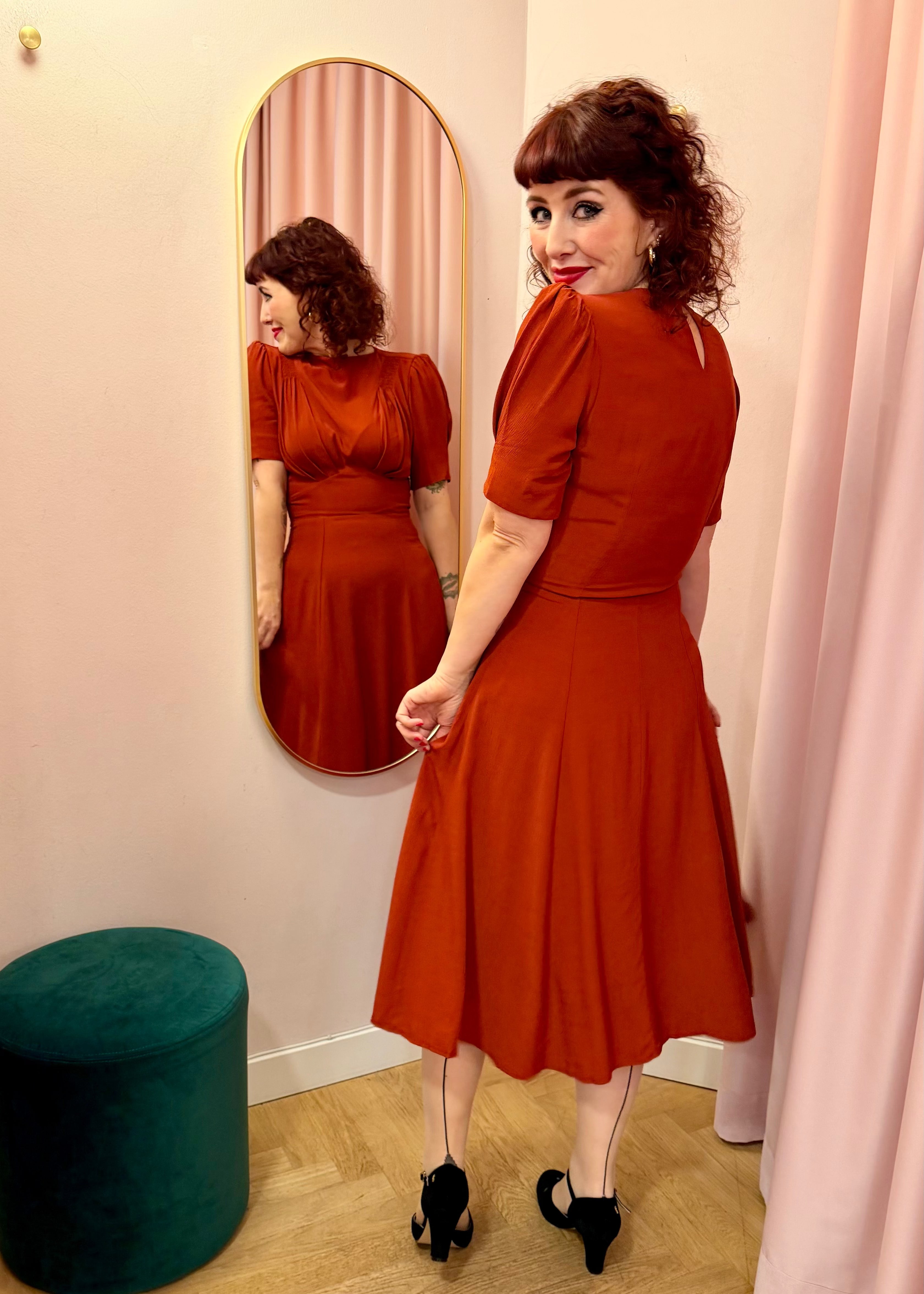 'Girl Friday' 1940'er stils kjole - rust aline kjole House of Foxy 