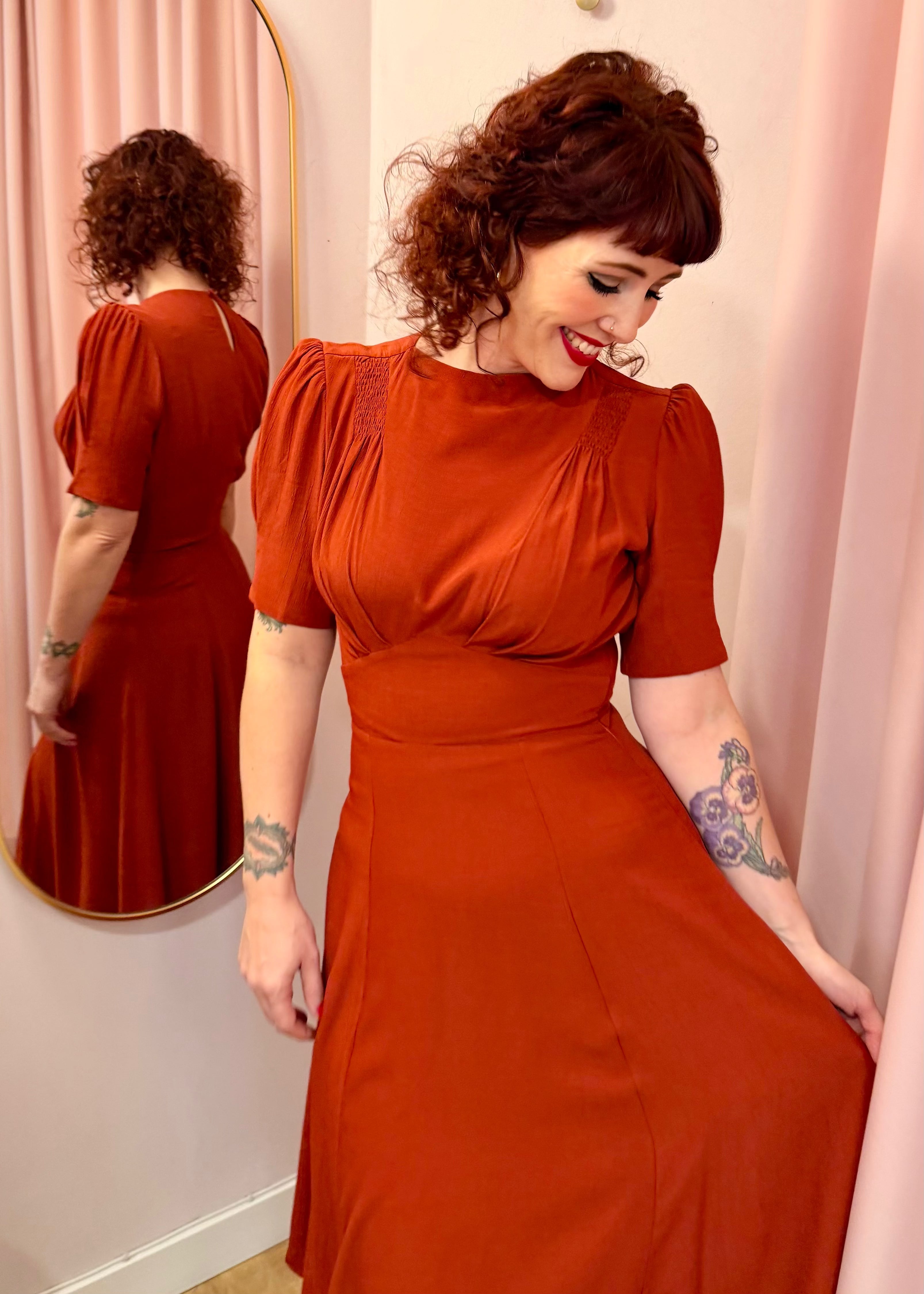 'Girl Friday' 1940'er stils kjole - rust aline kjole House of Foxy 