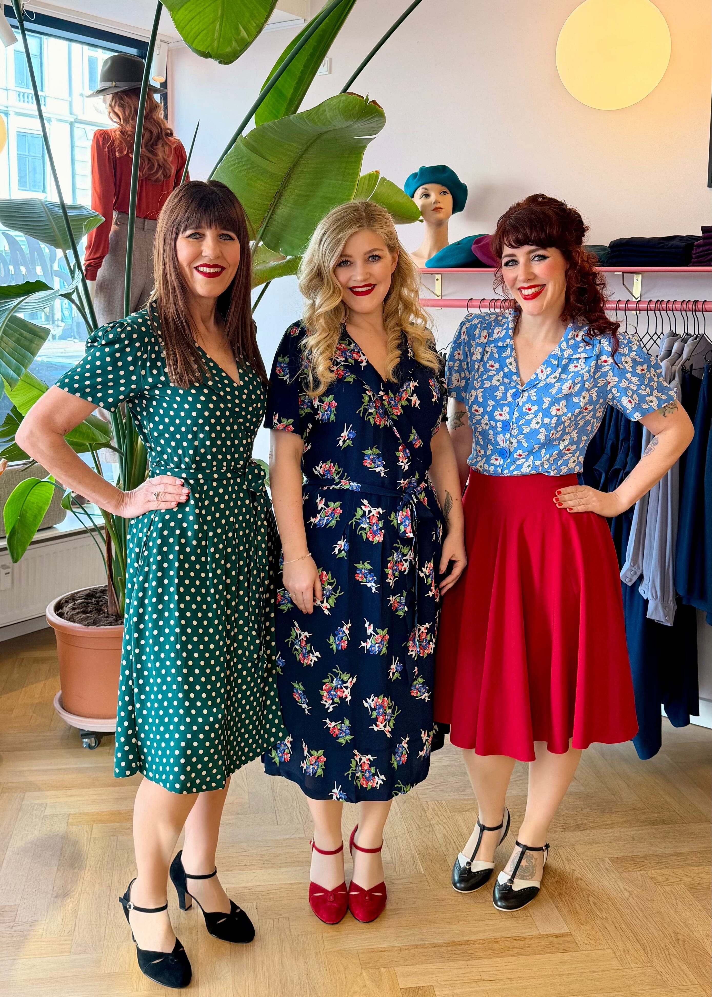 Grace kortærmet skjorte - palace pansy kortærmet skjorte Seamstress Of Bloomsbury 