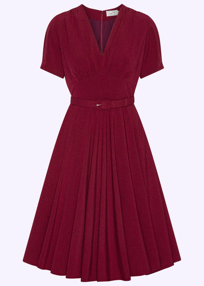 Marilyn kortærmet swingkjole i berry swing kjole Daisy Dapper 