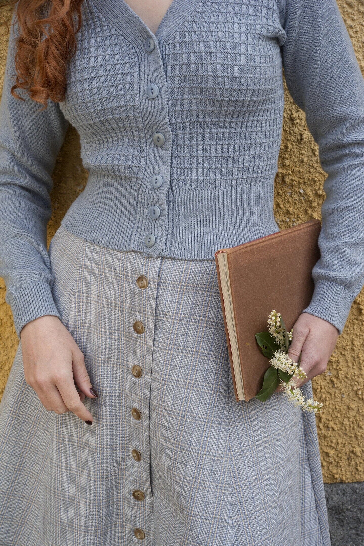 The Cable Knit College Cardigan - Støvet blå cardigan Emmy Design 