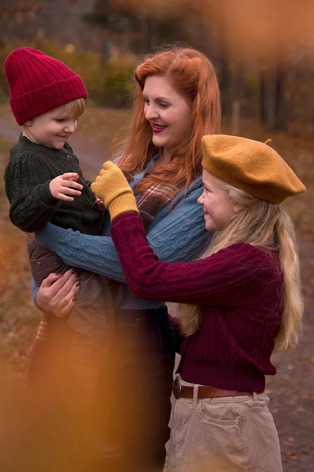 The little Ice Skater Cardigan maroon melange cardigan Emmy Design 