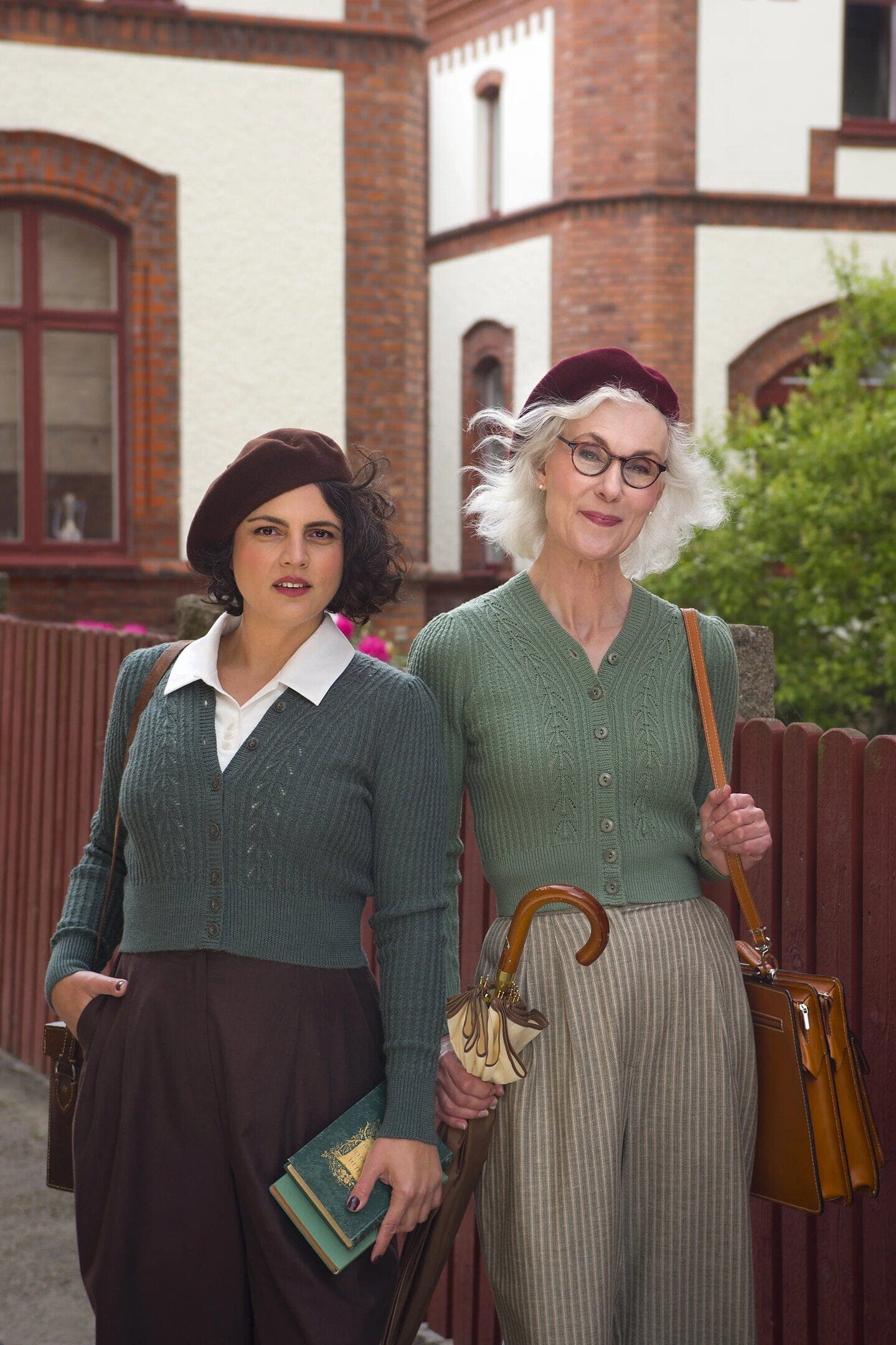 The Scandi Summer Cardi - Lys grøn cardigan Emmy Design 