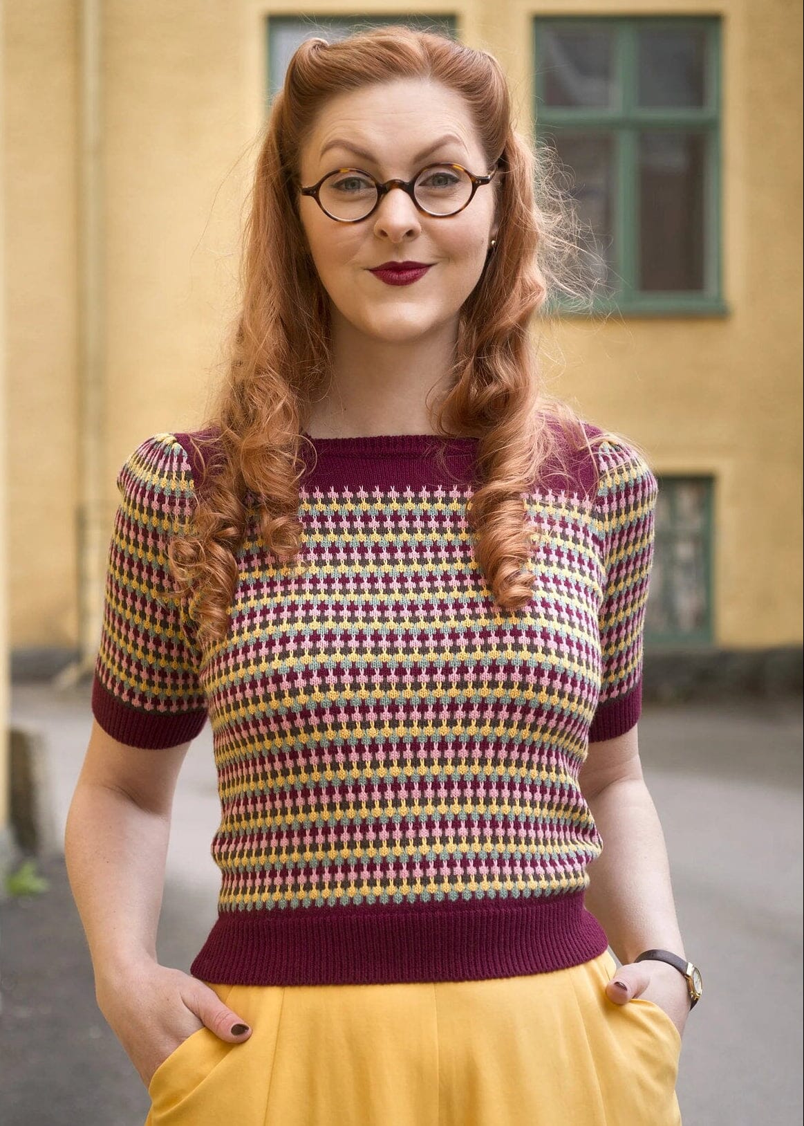The Technicolor Top - Vinrød bluse Emmy Design 
