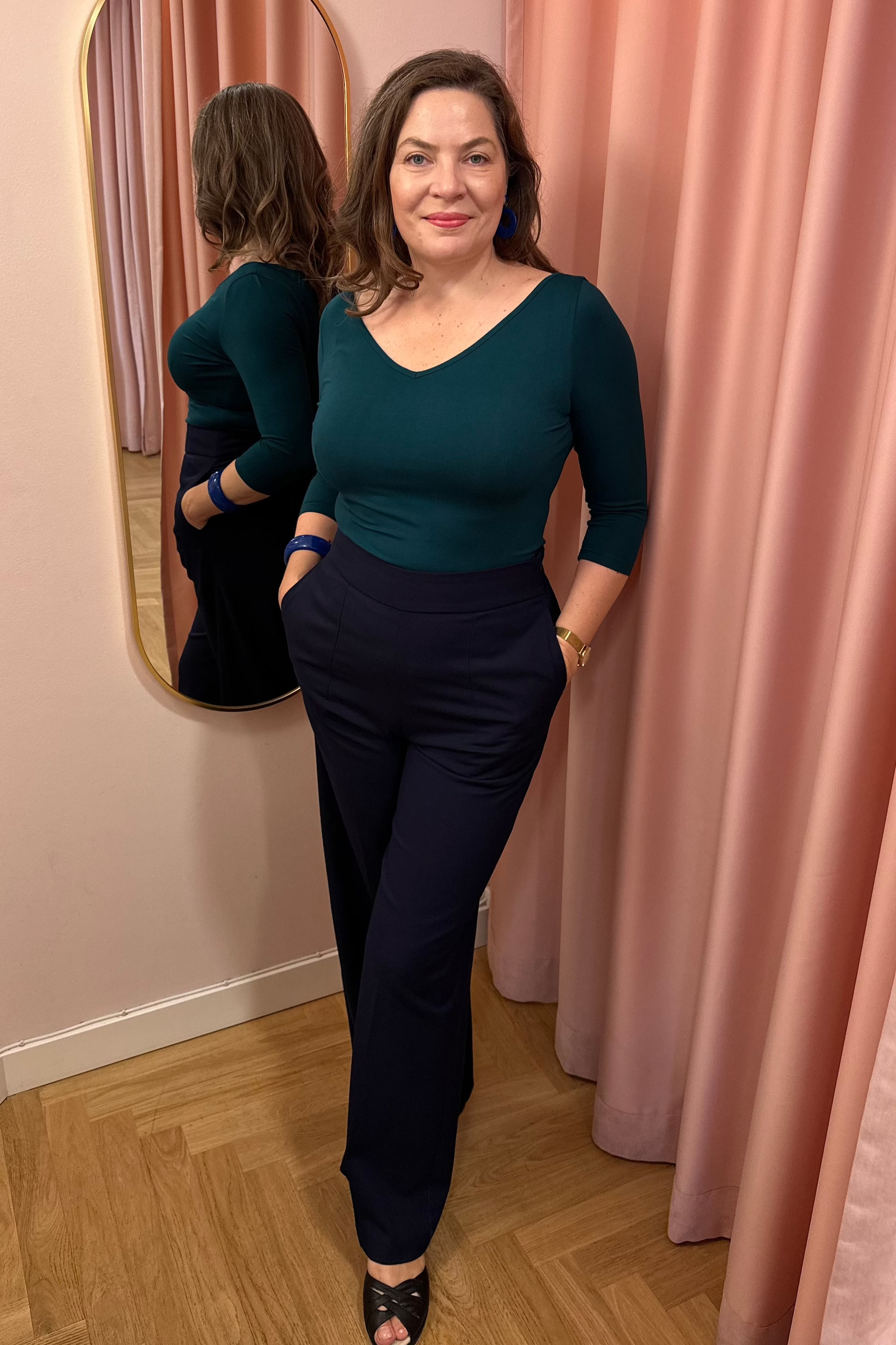 Vendbar boatneck top i flaske-grøn - deluxe jersey top Daisy Dapper 