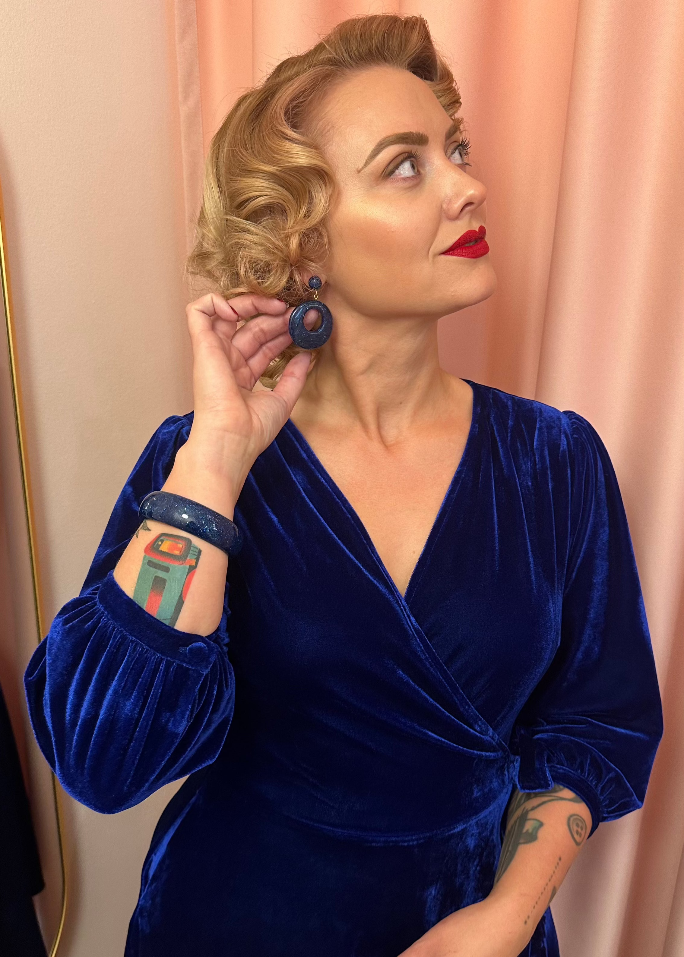Vintage style hoop øreringe, Kongeblå glitter Accessories Rock It Rosie 