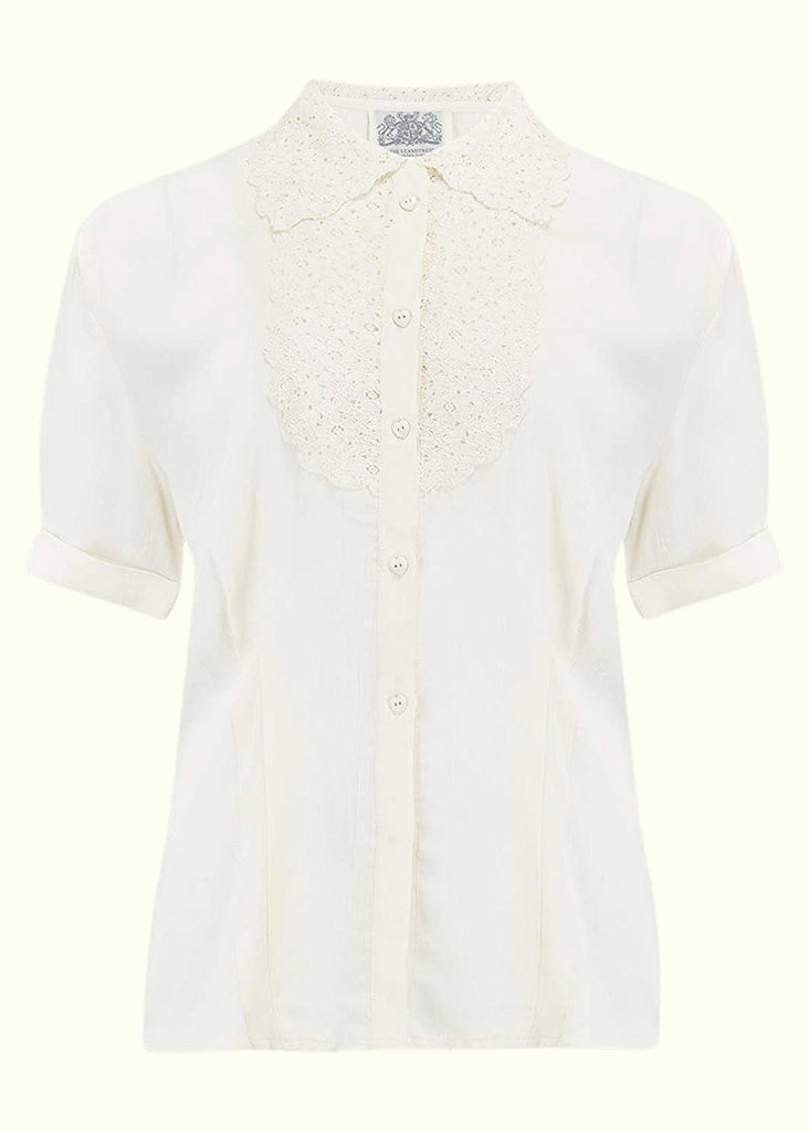 Bloomsbury: Lacey Blouse skjorte i creme hvid med blonde (ONLINE EXCLUSIVE)